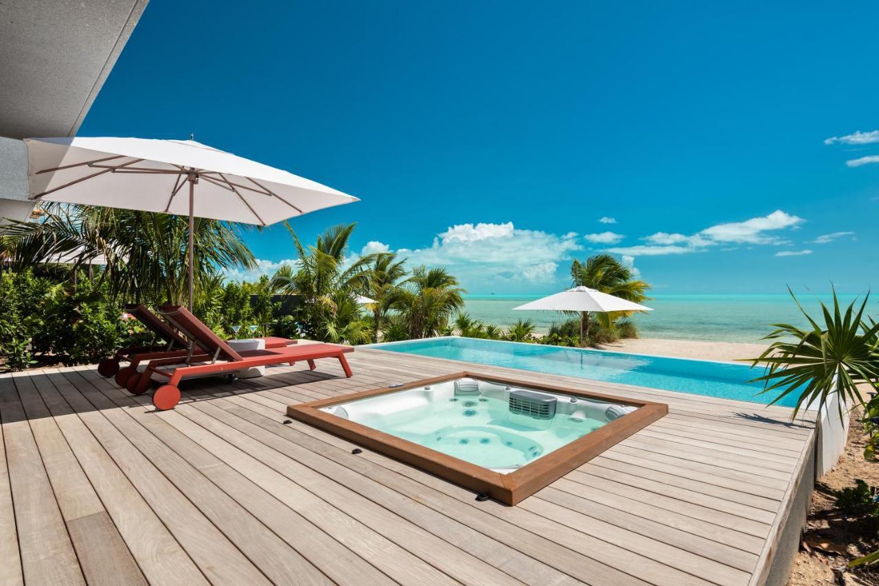 Beach Enclave Грейс-Бэй Экстерьер фото
